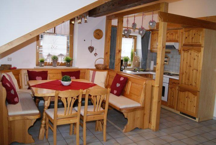 Ferienwohnung Sonnentau Im Feriendorf Sonnenhang Im Allgaeu Missen-Wilhams Exterior photo